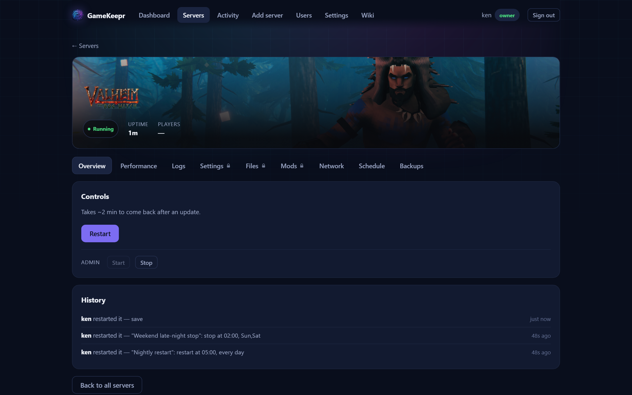 A server page: artwork, status, players and the tabs your role unlocks